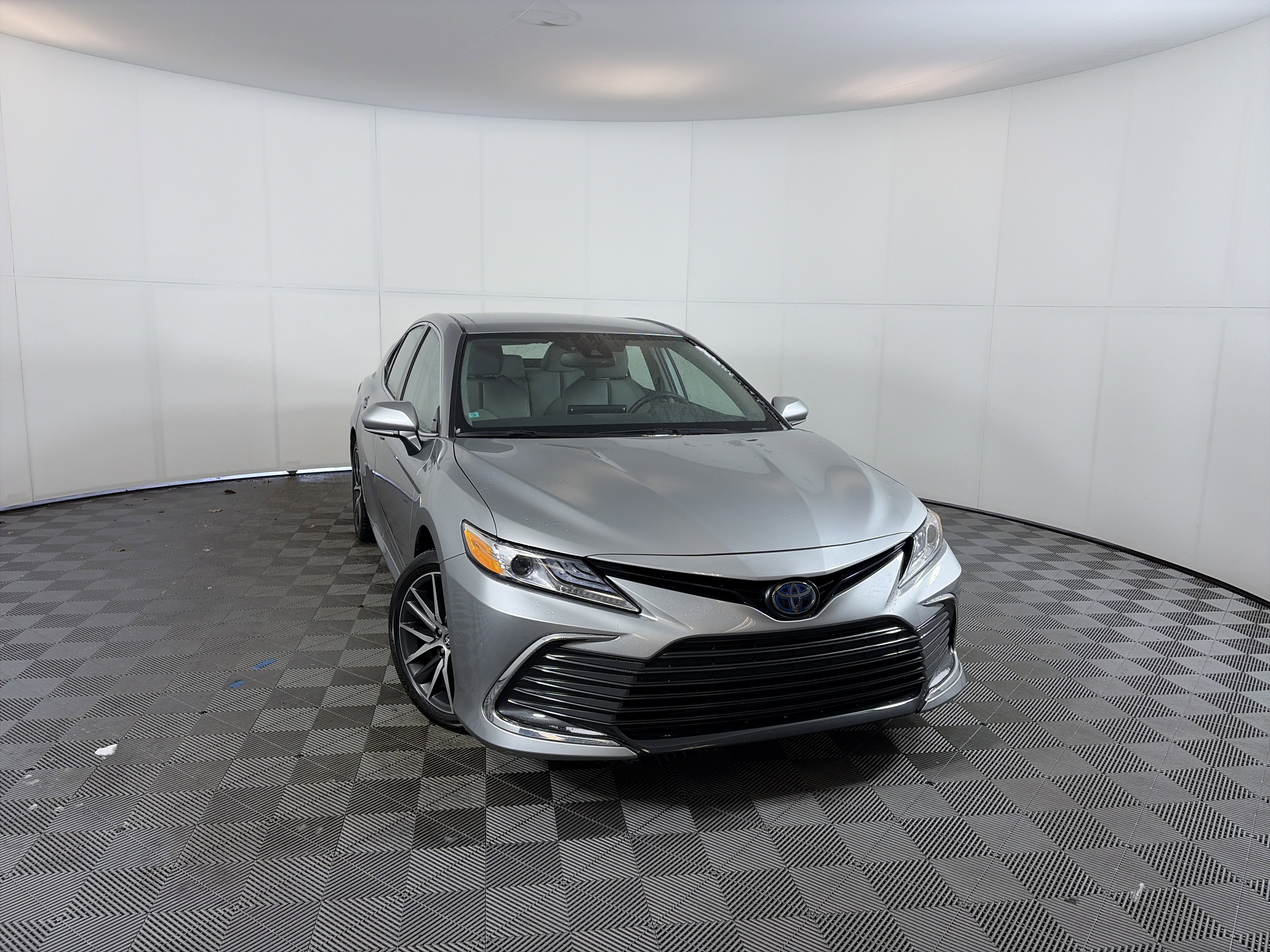 Used 2023 Toyota Camry XLE