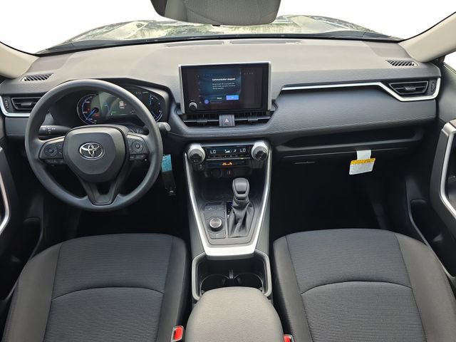 Used 2025 Toyota RAV4 LE image 9