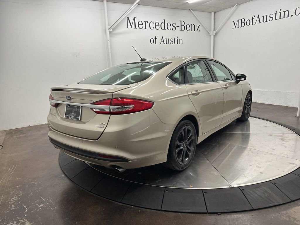 Used 2018 Ford Fusion SE w/ Equipment Group 201A image 7