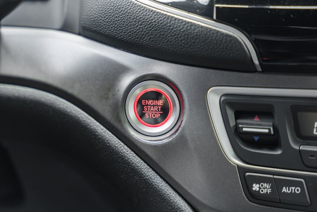 Used 2023 Honda Passport EX-L image 26