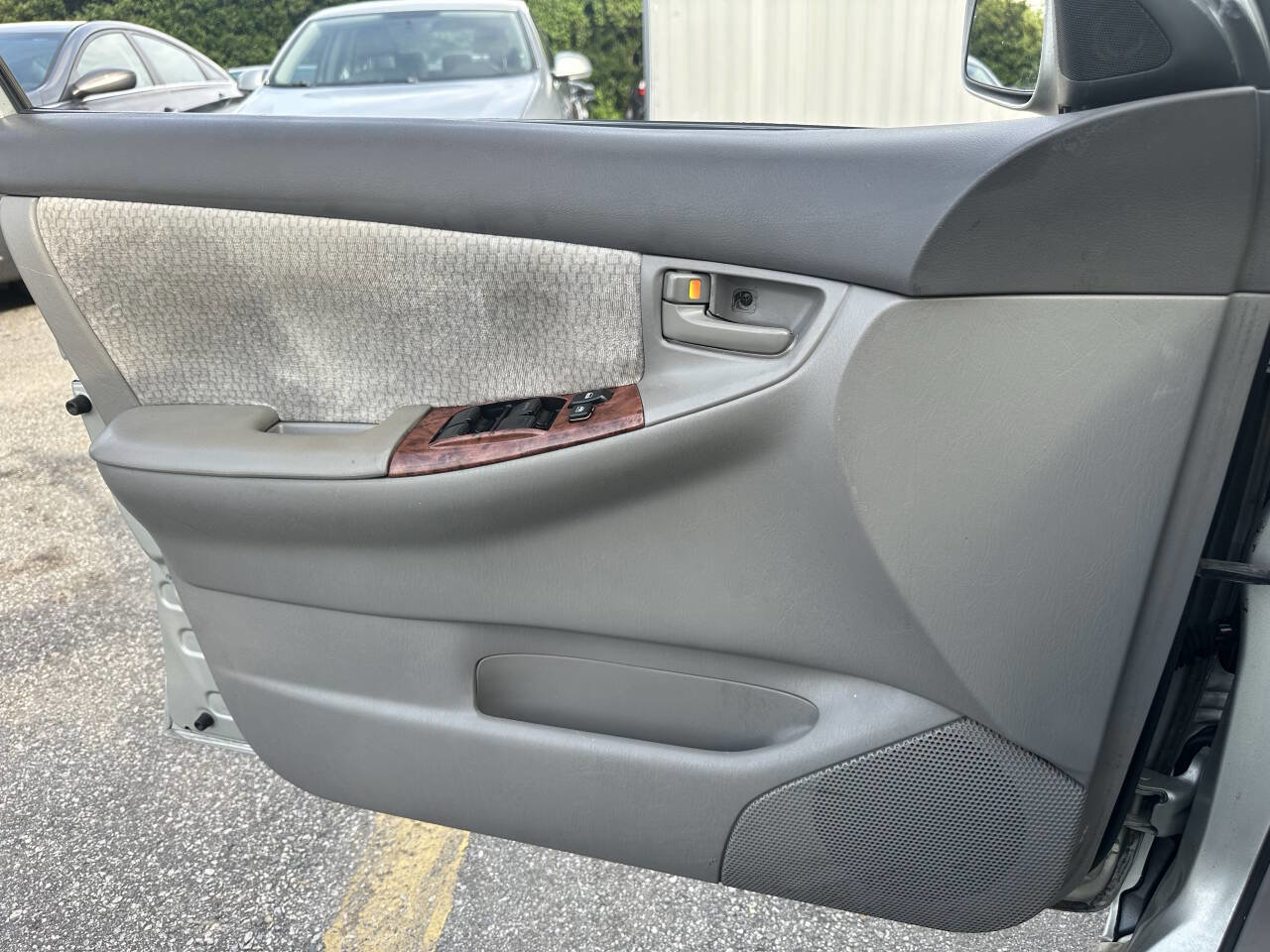 Used 2003 Toyota Corolla CE image 16