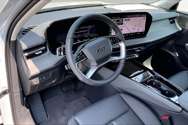 New 2026 Audi Q3 quattro 2.0T AWD/4WD image 13