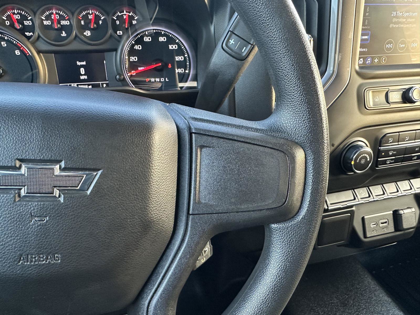 Used 2021 Chevrolet Silverado 1500 Custom Trail Boss AWD/4WD image 20
