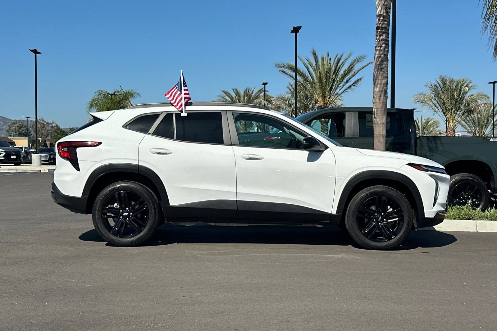 Certified 2025 Chevrolet Trax ACTIV image 3