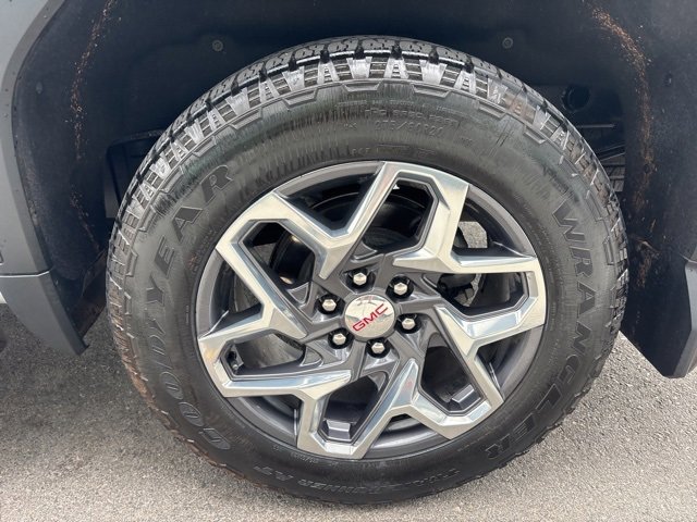 Used 2022 GMC Sierra 1500 SLT w/ SLT Convenience Package image 4