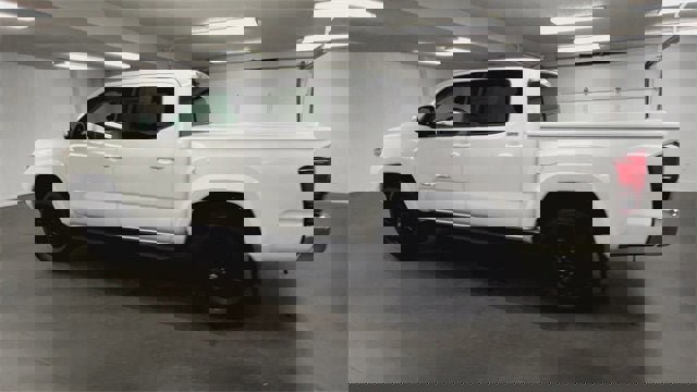 Used 2022 Toyota Tacoma SR5 image 6