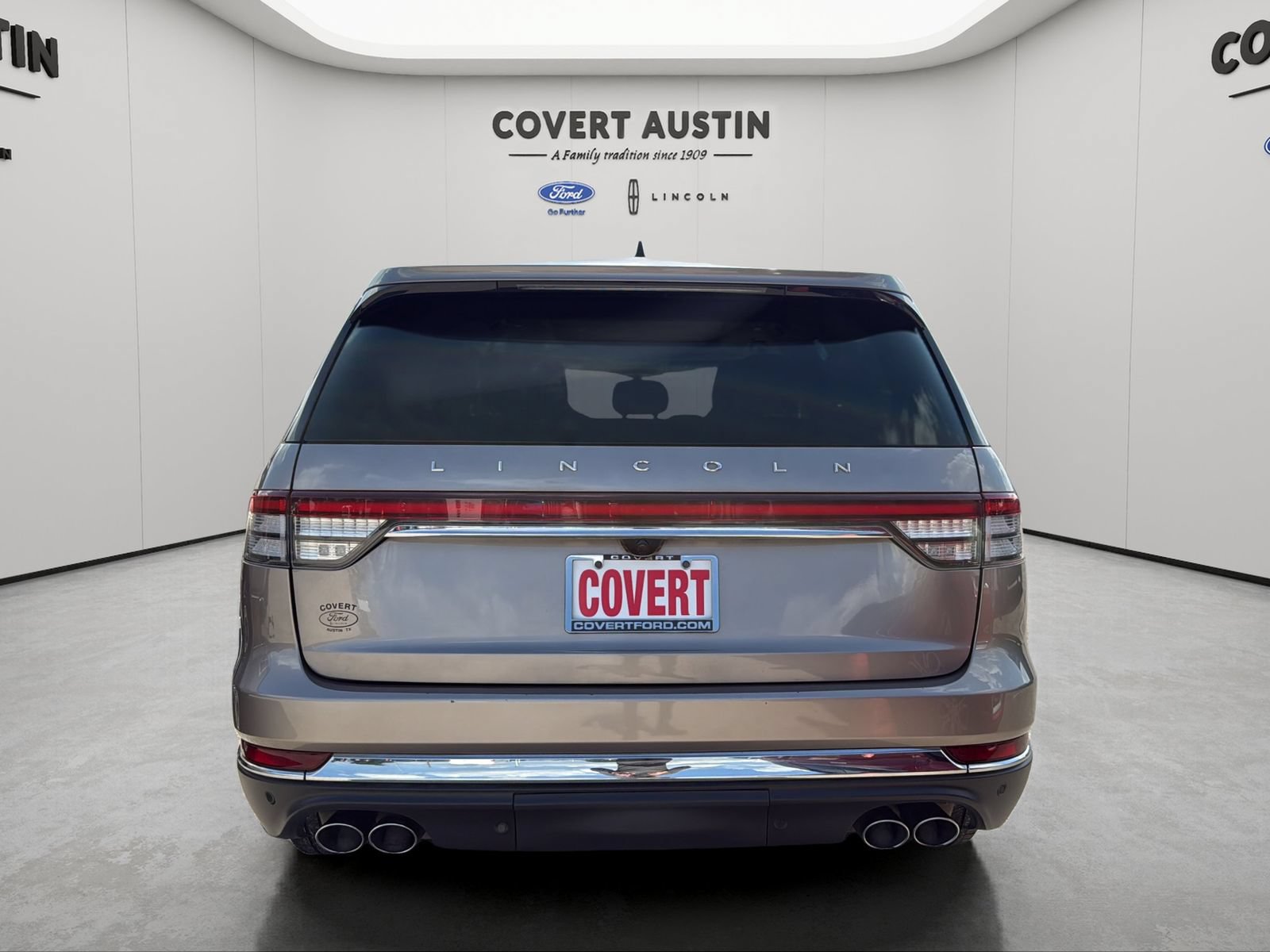 Used 2021 Lincoln Aviator Reserve w/ Equipment Group 202A AWD/4WD image 4