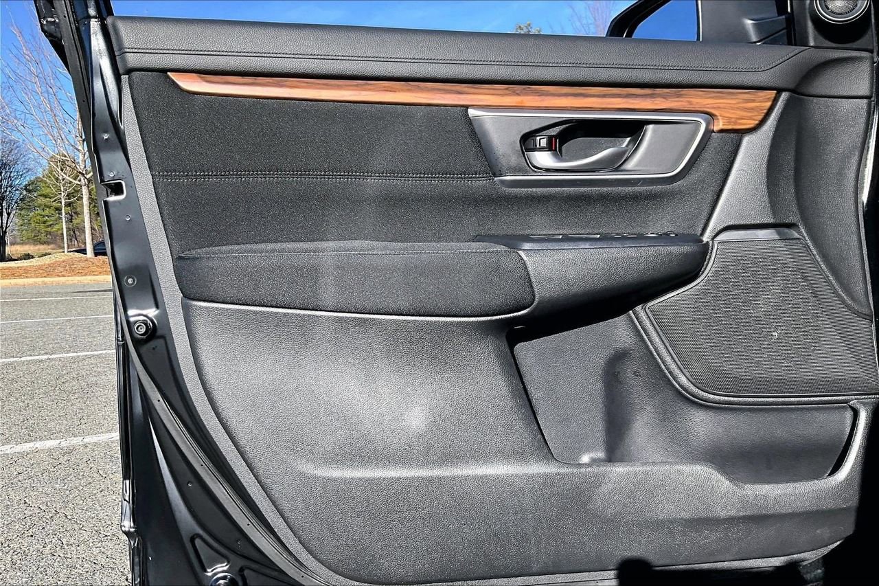 Used 2022 Honda CR-V EX image 25