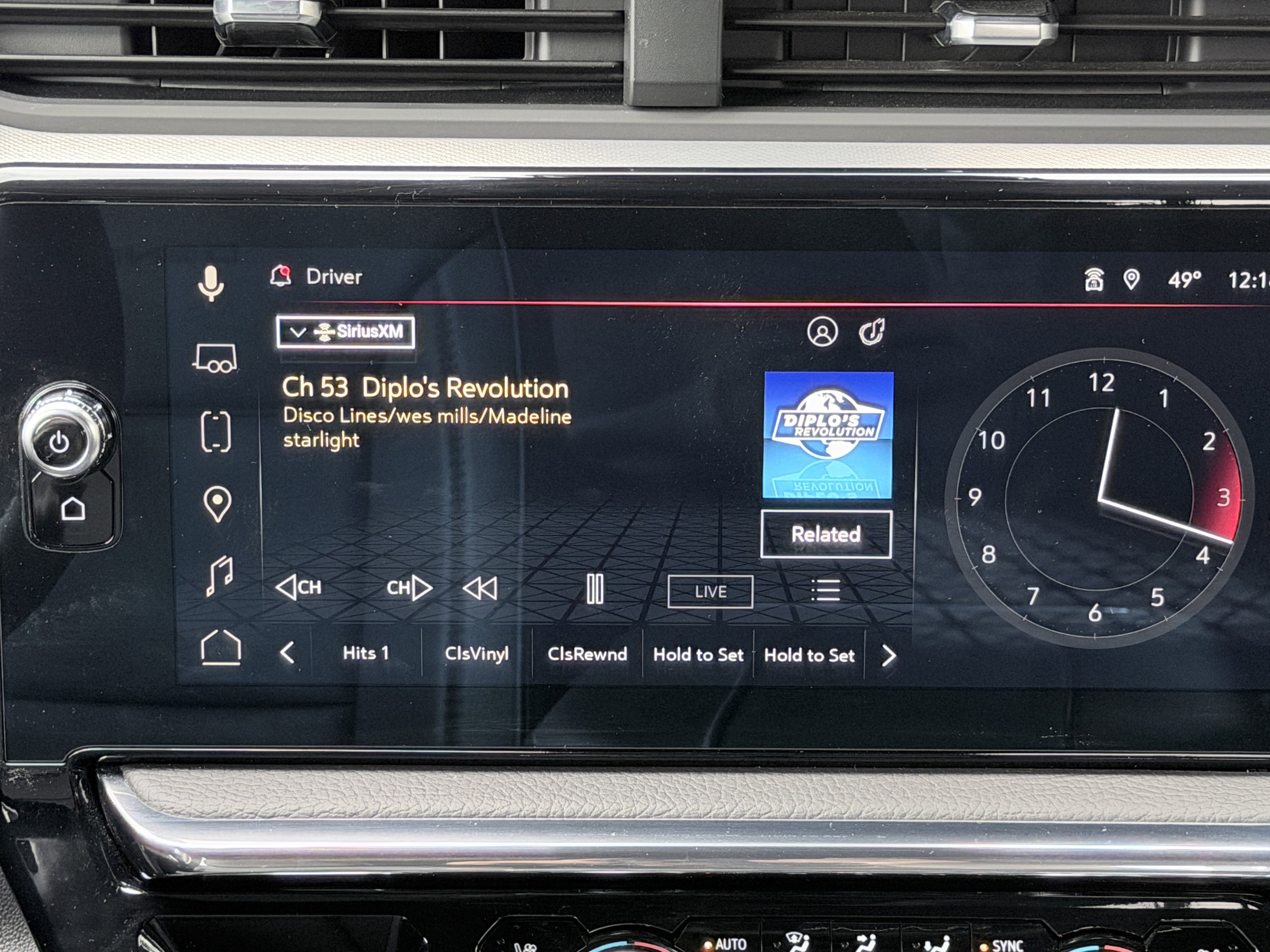 Used 2024 GMC Sierra 1500 Denali w/ Technology Package image 32