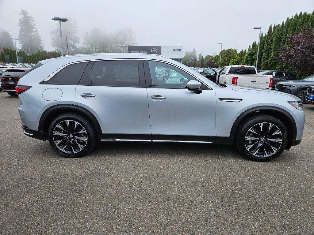 Certified 2024 MAZDA CX-90 Plug-In Hybrid w/ Premium Plus AWD/4WD image 6
