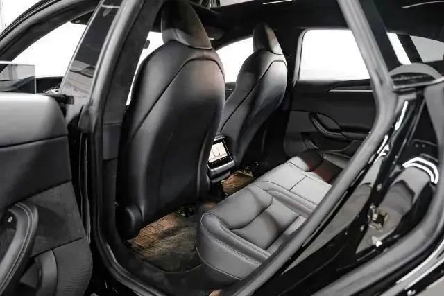 Used 2022 Tesla Model S Standard Range AWD/4WD image 42