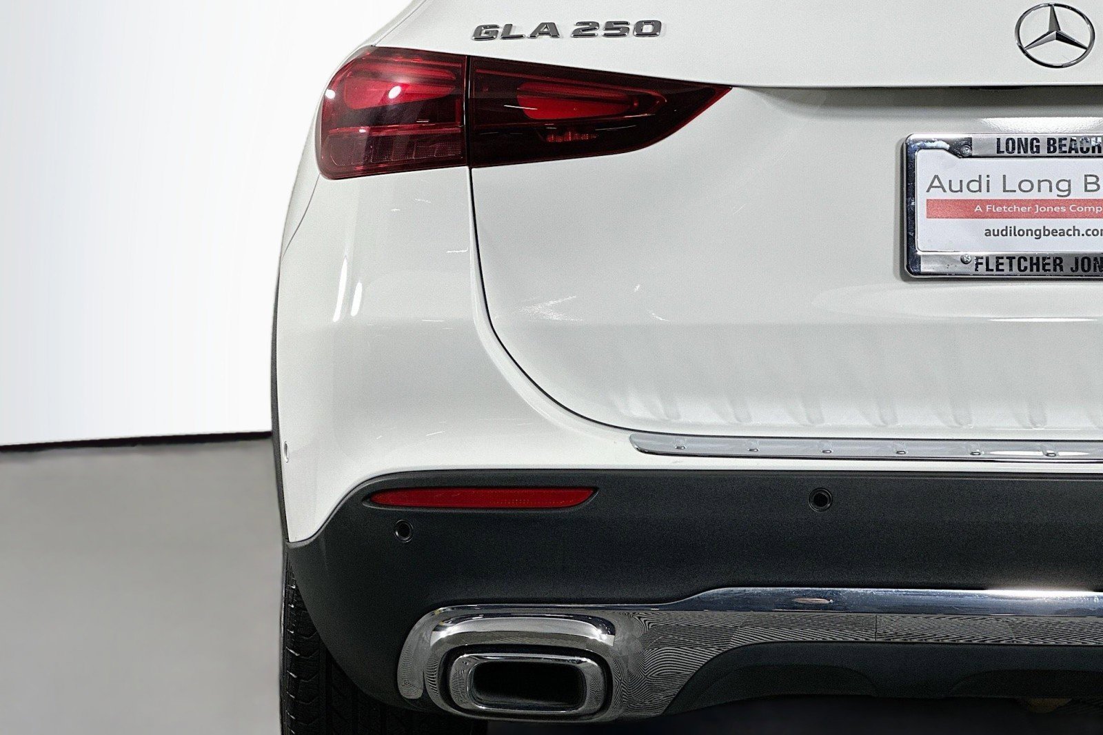 Used 2025 Mercedes-Benz GLA 250 4MATIC image 17