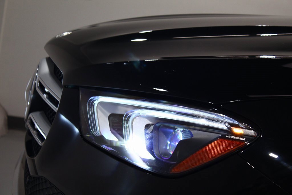 Used 2021 Mercedes-Benz GLE 350 4MATIC w/ Premium Package image 16