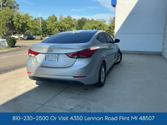 Used 2015 Hyundai Elantra SE FWD image 6