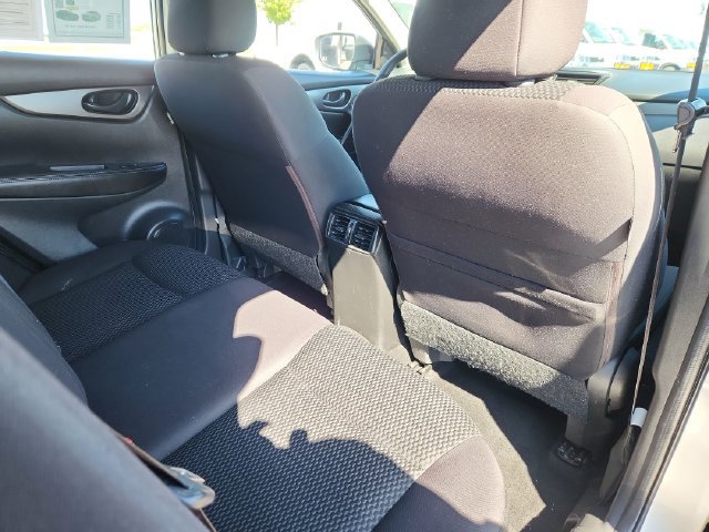 Used 2018 Nissan Rogue Sport S AWD/4WD image 26