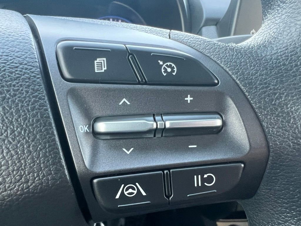 Used 2023 Hyundai Kona SEL w/ Cargo Package image 29