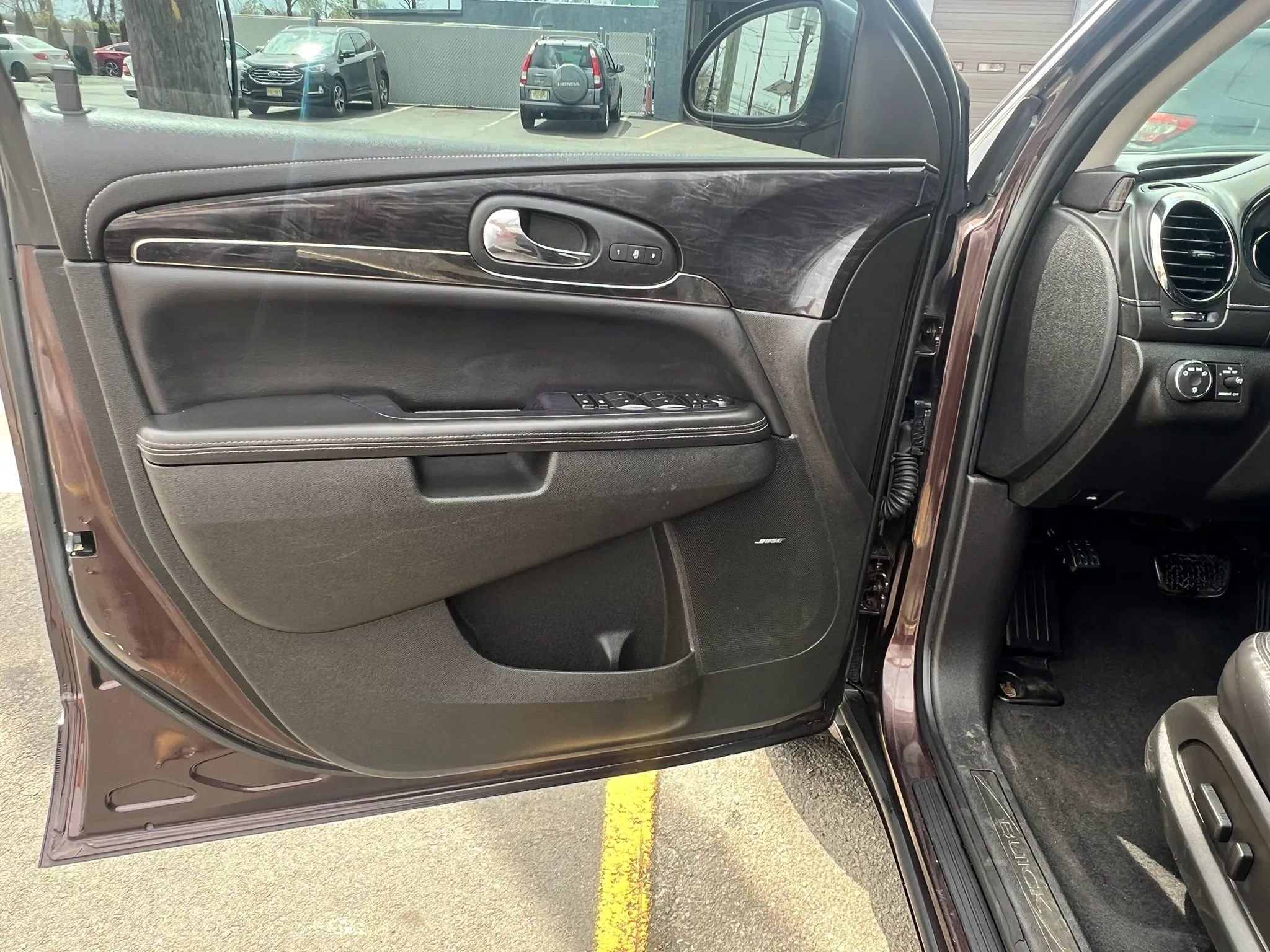 Used 2015 Buick Enclave Premium w/ Experience Buick Package image 10