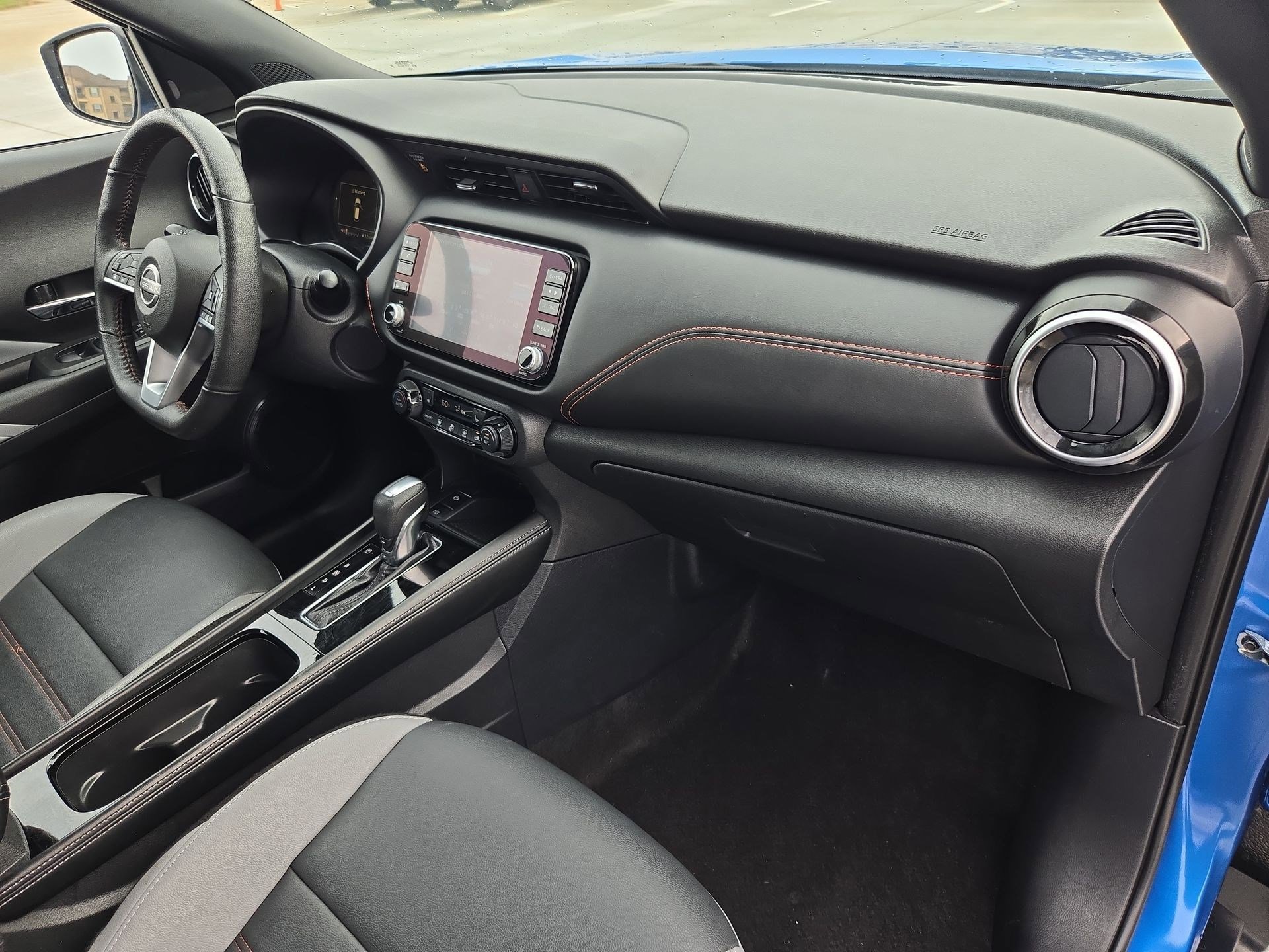 Used 2023 Nissan Kicks SR w/ SR Premium Package image 31