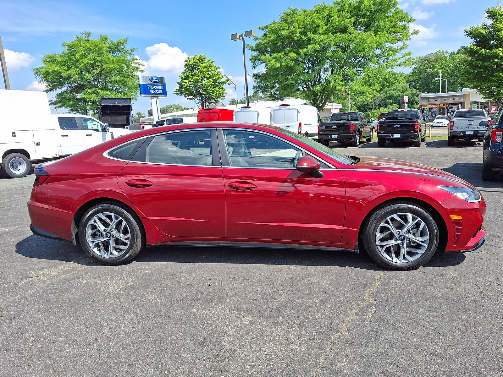 Used 2023 Hyundai Sonata SEL FWD image 7