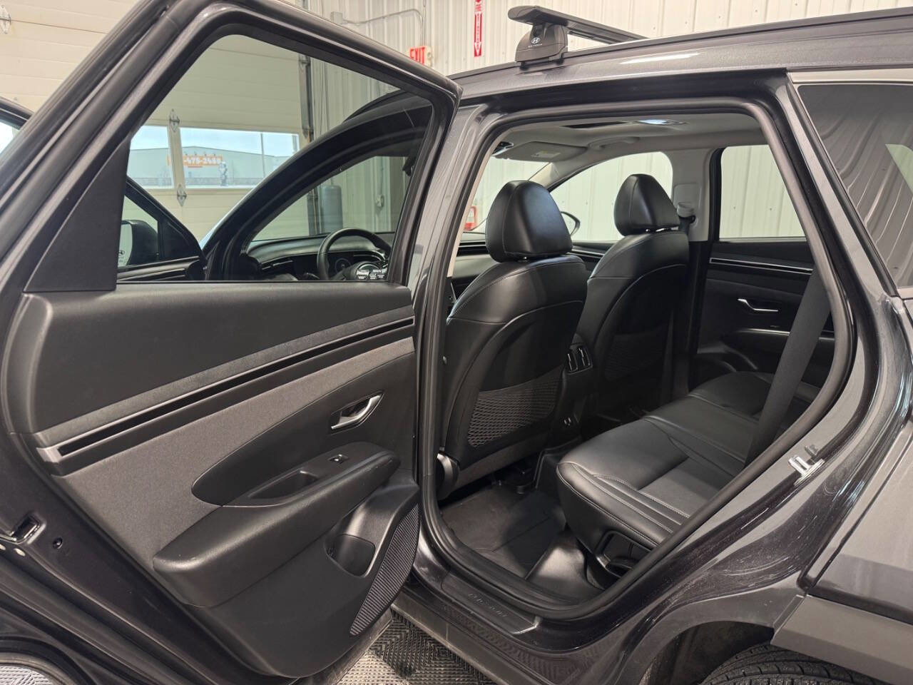 Used 2023 Hyundai Tucson SEL w/ Convenience Package image 11
