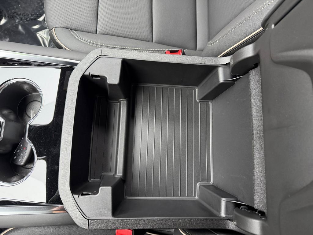New 2026 Chevrolet Tahoe Premier image 33