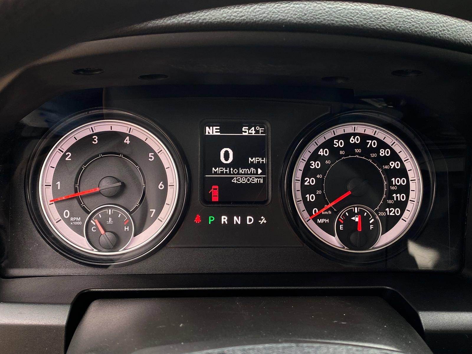 Used 2023 RAM 1500 Classic SLT image 27