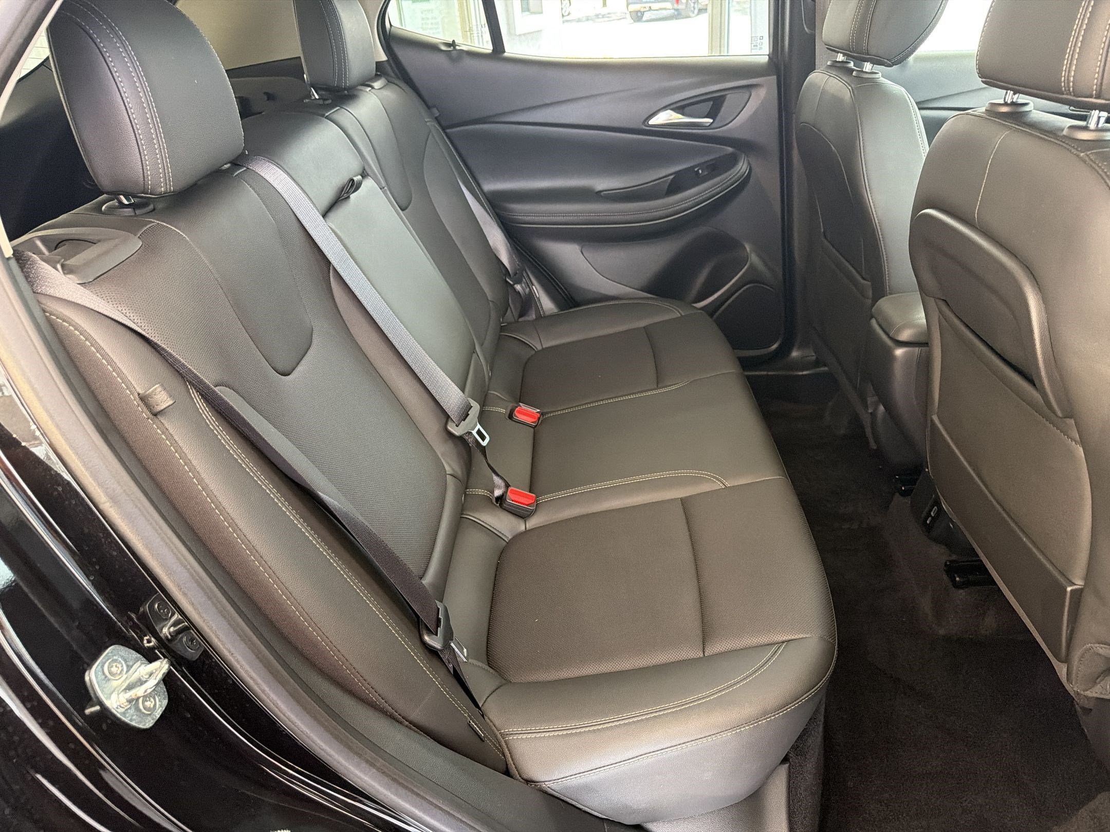 Used 2024 Buick Encore GX Sport Touring w/ Experience Buick Package FWD image 30