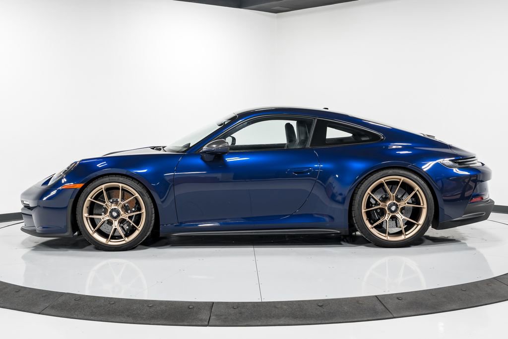 Used 2022 Porsche 911 GT3 RWD image 6