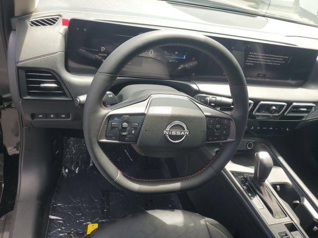 New 2026 Nissan Sentra SR w/ SR Premium Package FWD image 13