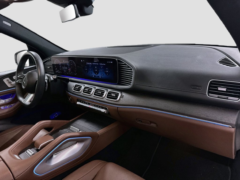 Used 2024 Mercedes-Benz GLS 450 4MATIC image 31