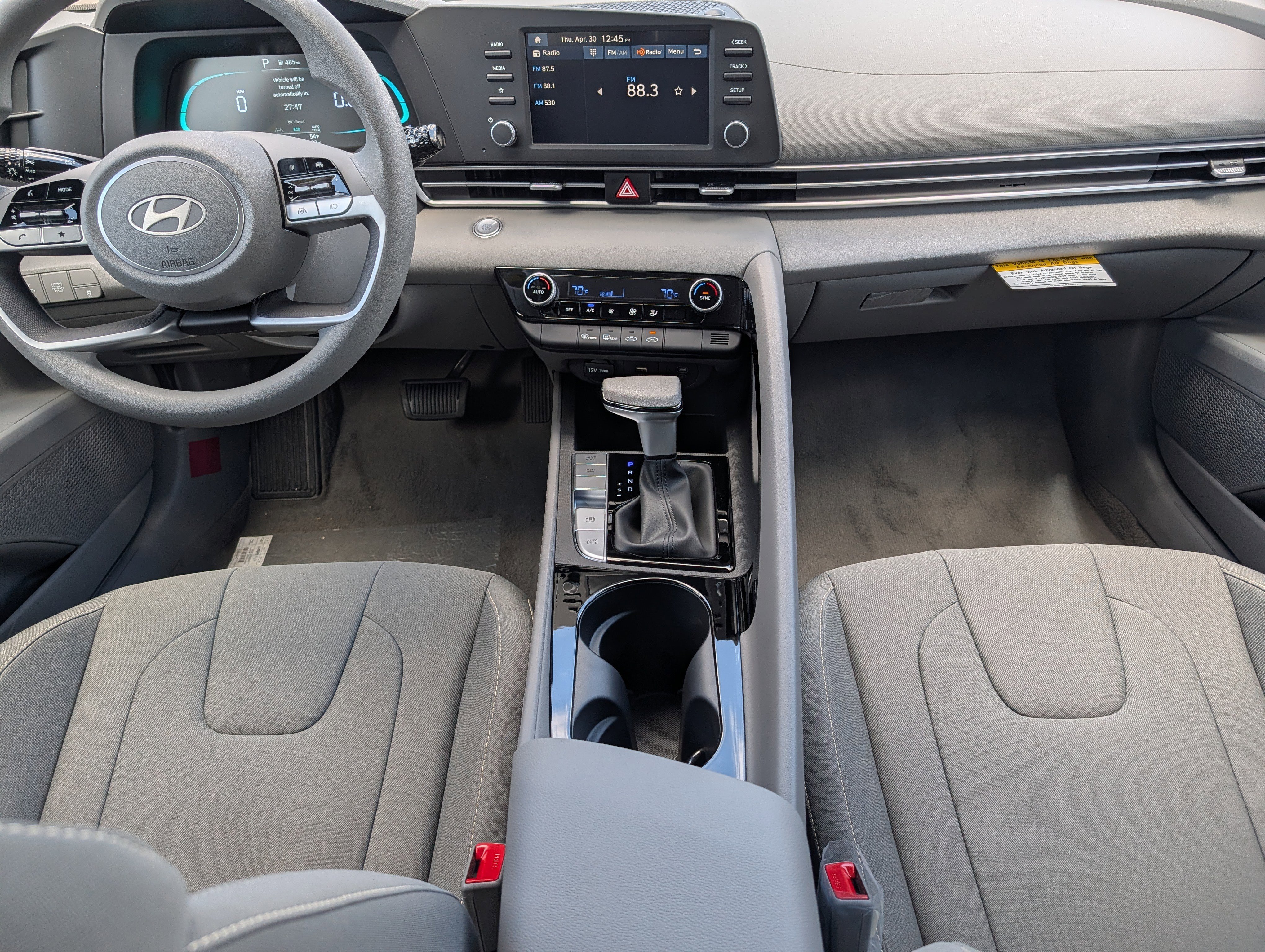 New 2026 Hyundai Elantra Hybrid FWD image 9