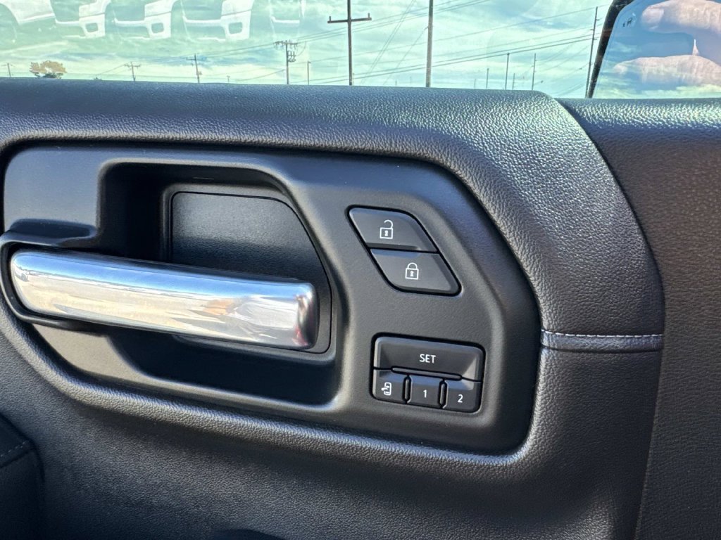 Used 2019 GMC Sierra 1500 SLT w/ SLT Premium Package AWD/4WD image 45