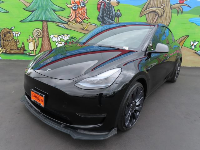 Used 2025 Tesla Model Y Performance AWD/4WD image 3