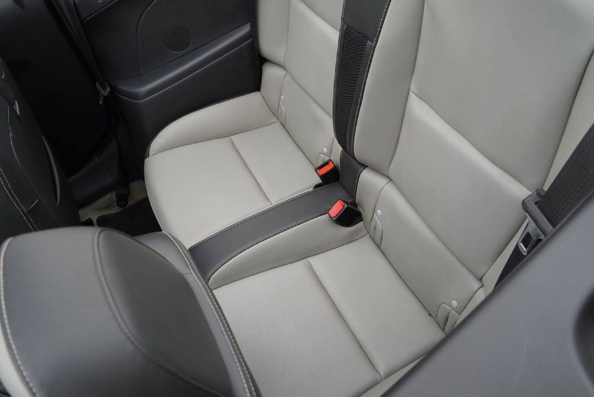 Used 2015 Chevrolet Camaro SS w/ RS Package image 27