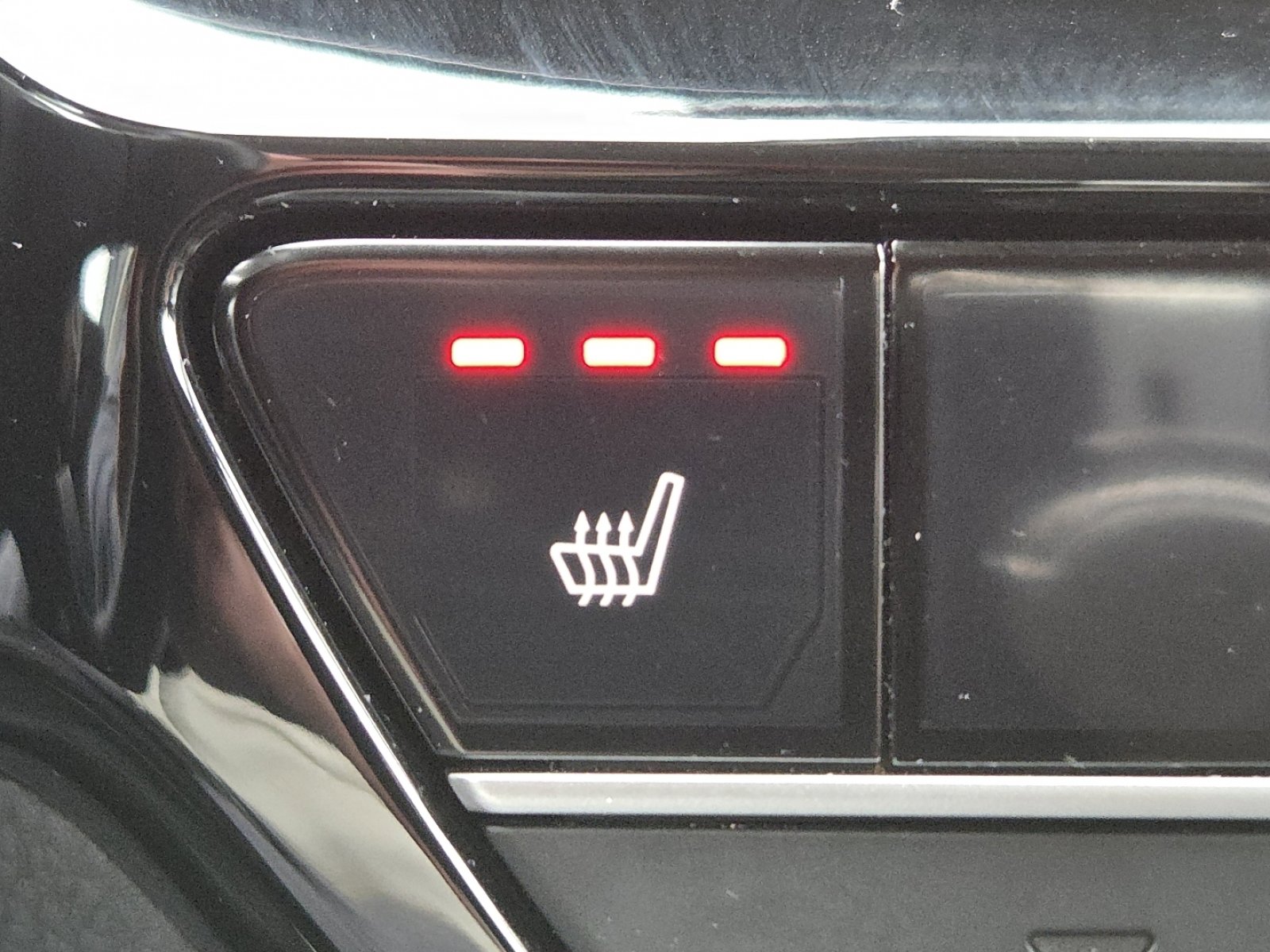 Certified 2024 Honda Civic EX-L image 6