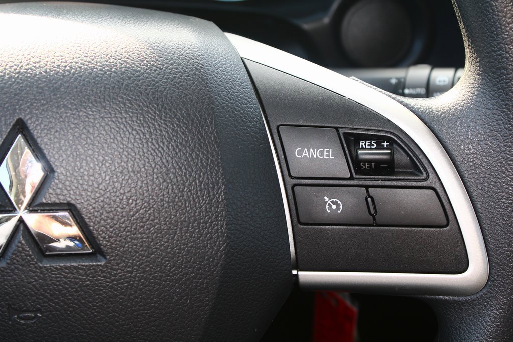 Used 2025 Mitsubishi Outlander Sport ES image 16