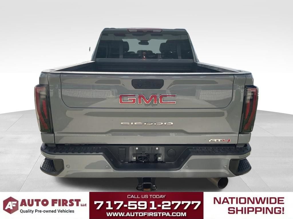 Used 2025 GMC Sierra 2500 AT4 AWD/4WD image 5