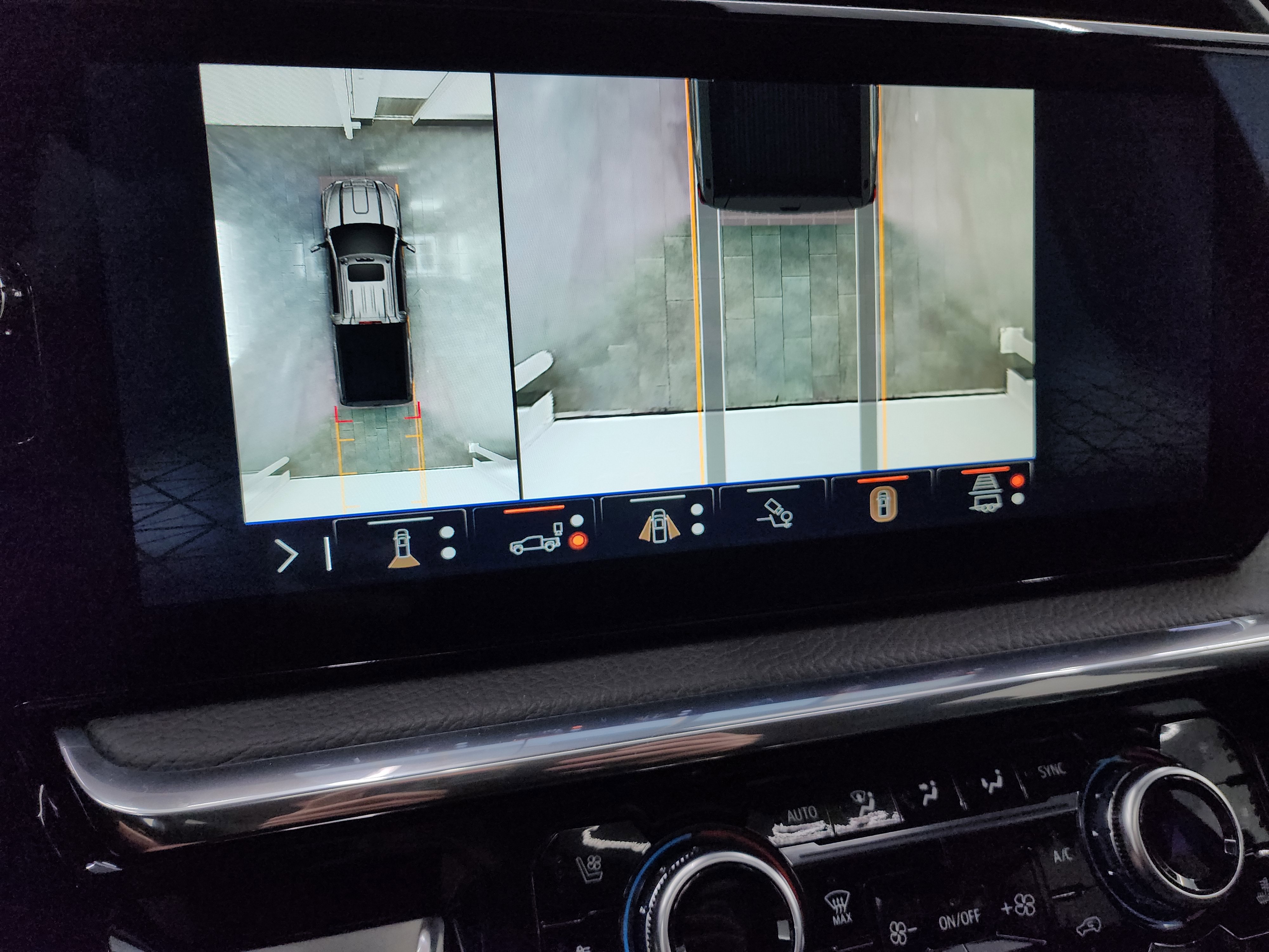 Used 2024 GMC Sierra 2500 Denali w/ Denali Reserve Package image 18