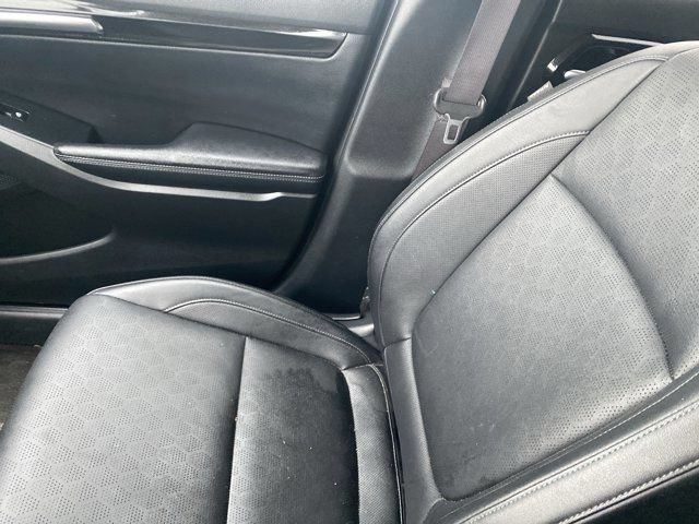 Used 2021 Kia Seltos SX w/ SX Sunroof Package AWD/4WD image 17