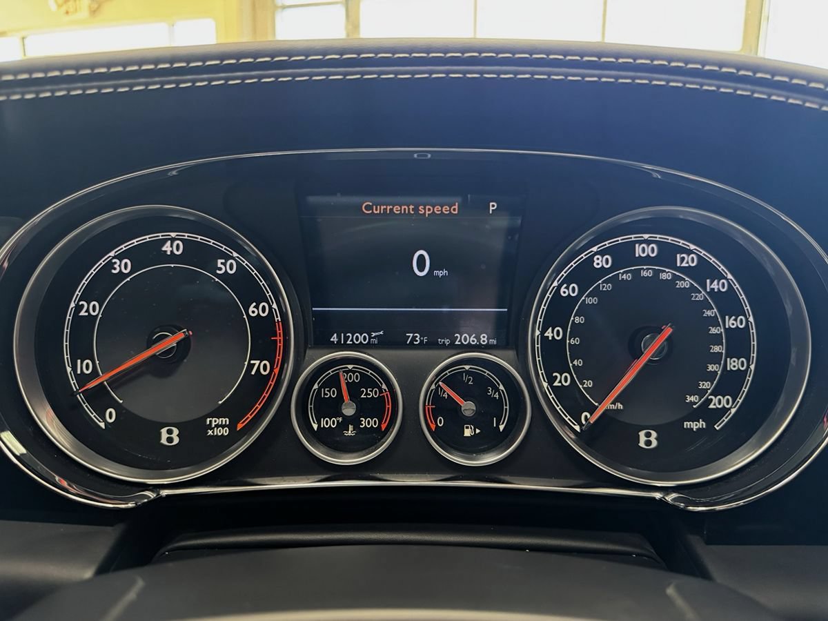 Used 2014 Bentley Flying Spur W12 AWD/4WD image 32