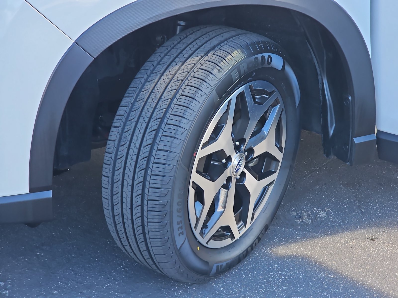 Certified 2024 Subaru Forester Premium AWD/4WD image 34