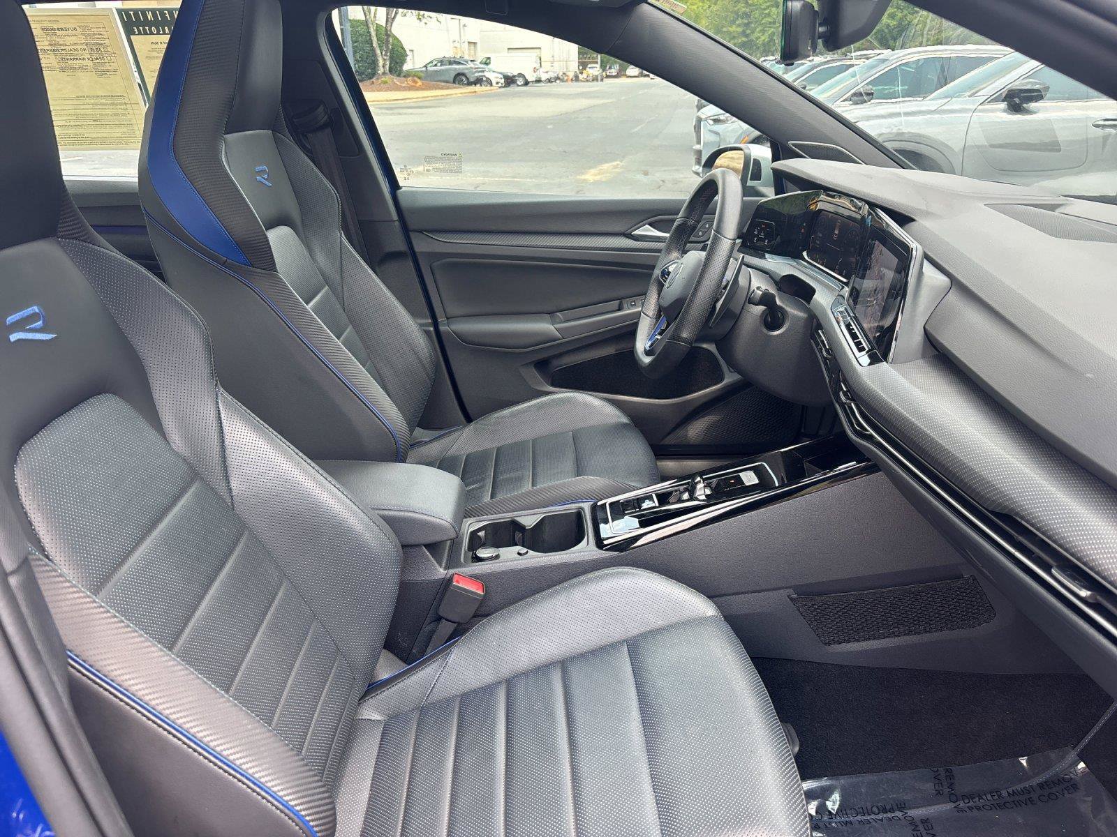 Used 2024 Volkswagen Golf R AWD/4WD image 40