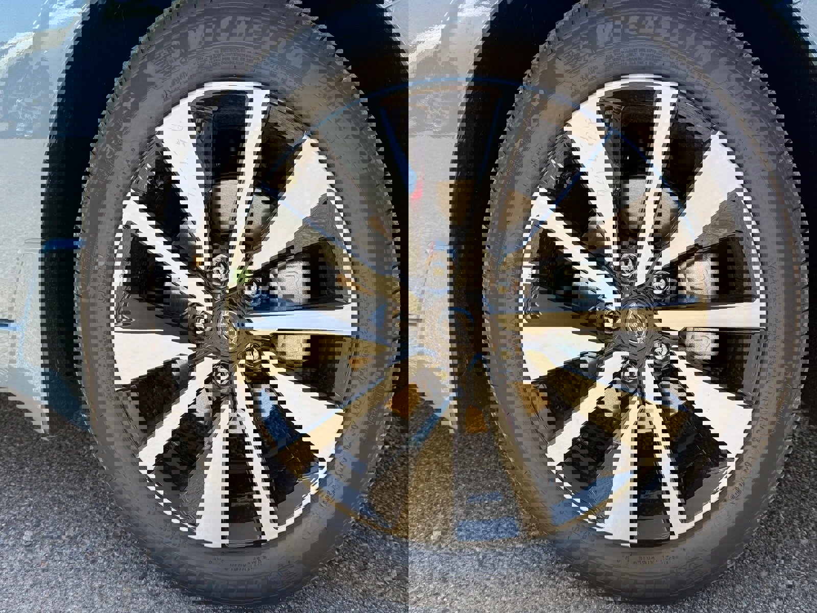 New 2025 Nissan Sentra SV w/ SV Premium Package image 10