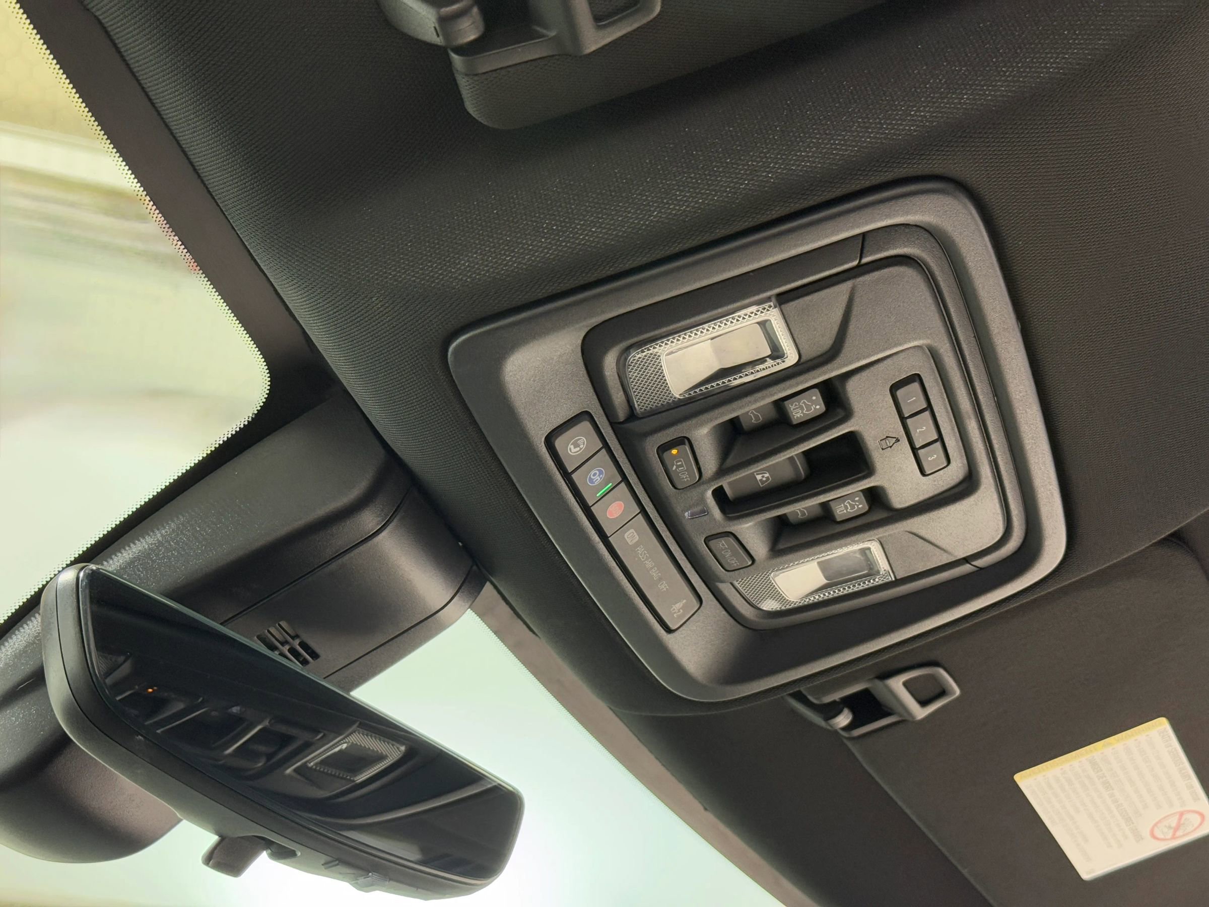 Used 2022 Chevrolet Silverado 2500 High Country w/ Technology Package image 33