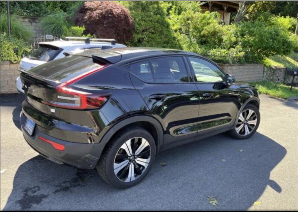 Certified 2023 Volvo C40 P8 Recharge Plus w/ Protection Package Premier AWD/4WD image 21