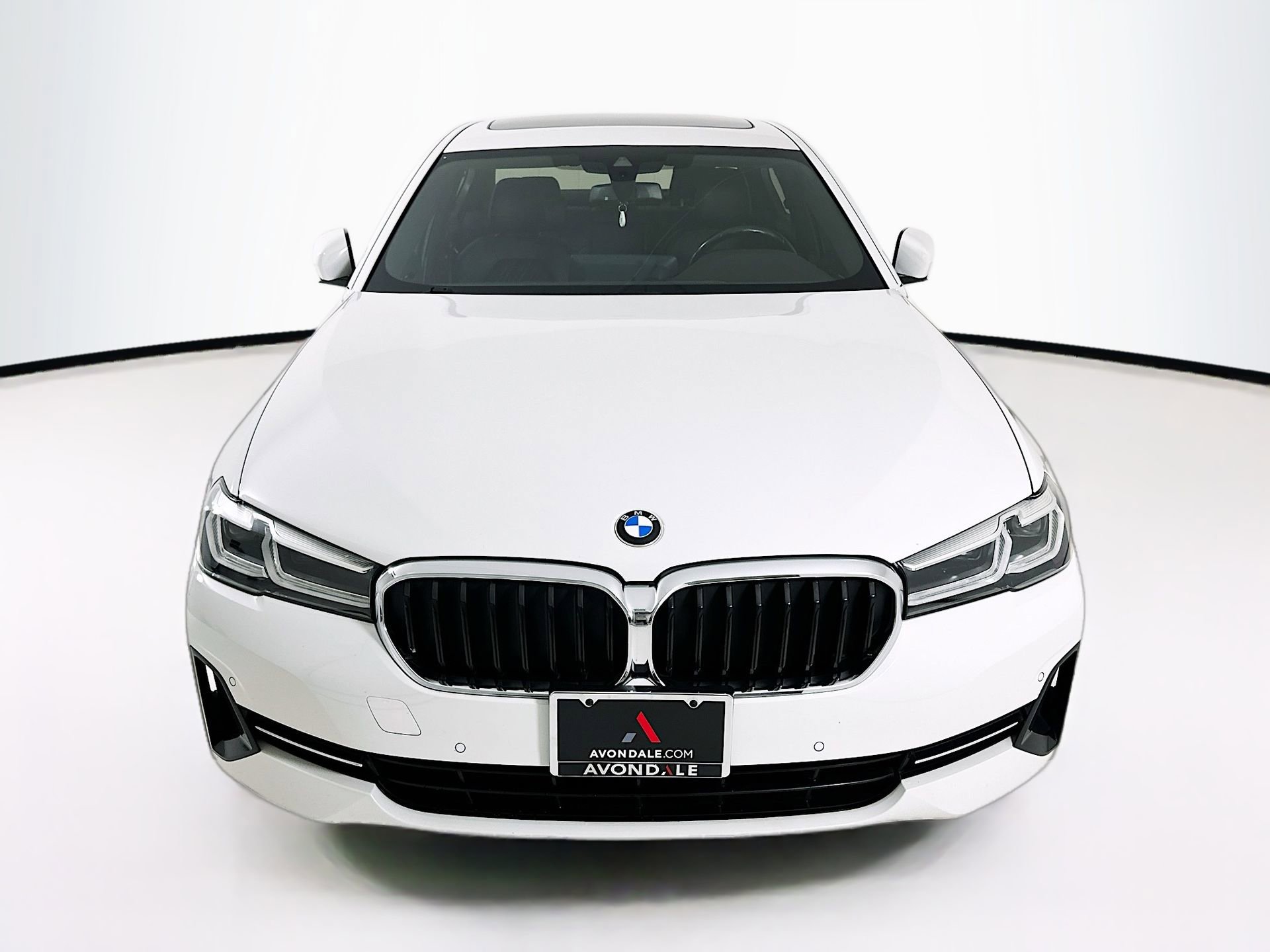 Used 2021 BMW 530i w/ Convenience Package RWD image 2