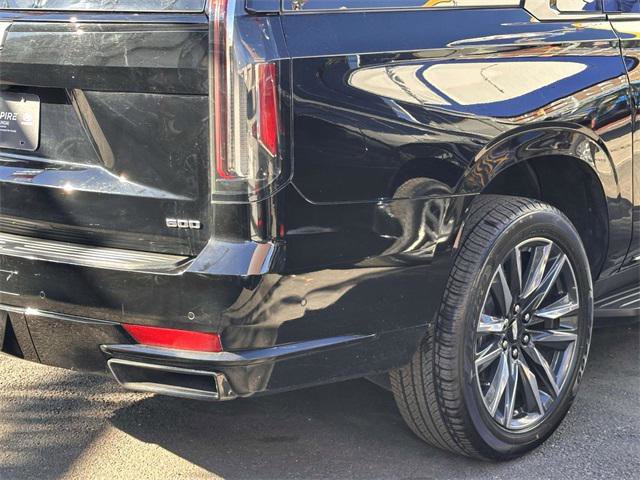 Used 2024 Cadillac Escalade ESV Sport image 9