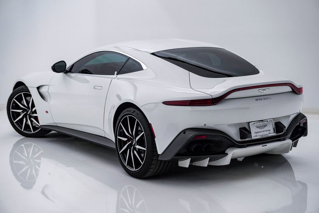 Used 2019 Aston Martin V8 Vantage Coupe image 25