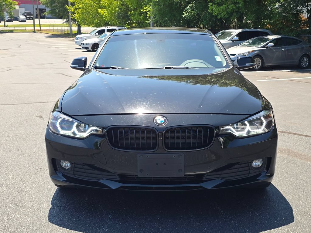 Used 2015 BMW 320i xDrive Sedan AWD/4WD image 8
