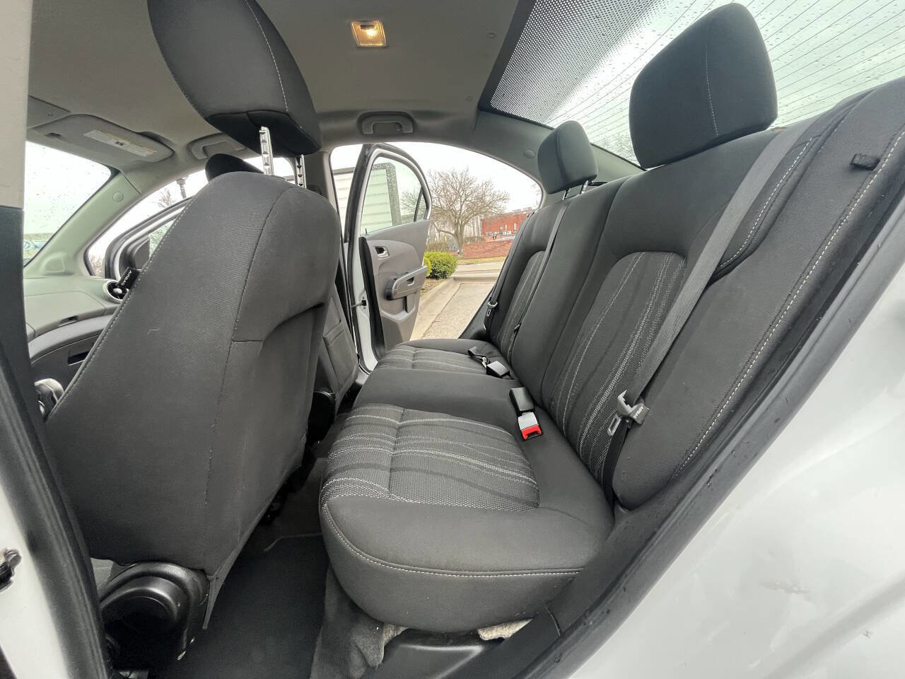 Used 2016 Chevrolet Sonic LT image 15